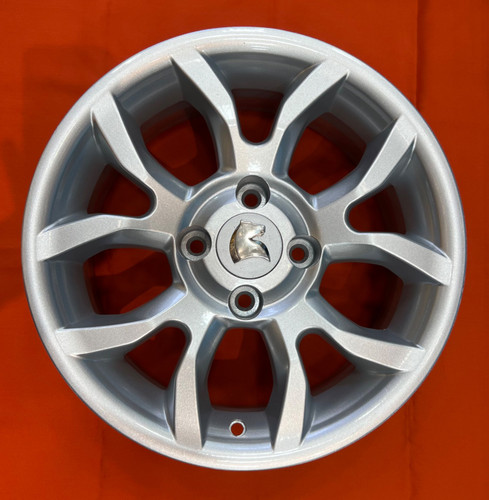 دنا پلاس چهار پیچ 15 نقره ای